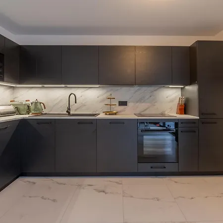 Le Royal Straton - Happy * アルジェンティエール