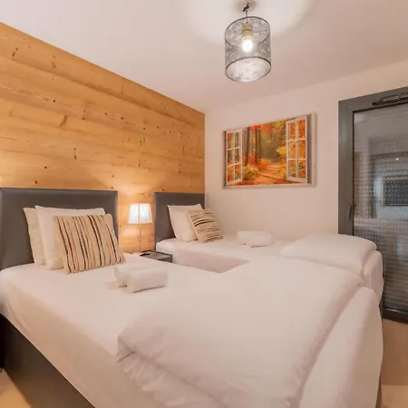 Le Royal Straton - Happy * アルジェンティエール